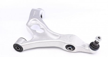 Сайлентблок переднего рычага meyle 1160500097