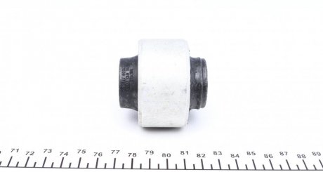 Сайлентблок переднего рычага meyle 16146100020