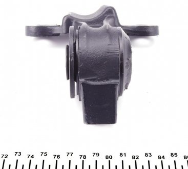 Сайлентблок переднего рычага meyle 2146100014