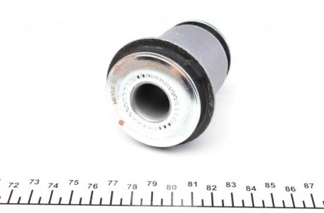 Сайлентблок переднього важеля meyle 30146100021