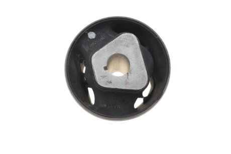 Сайлентблок переднего рычага meyle 3146100020HD