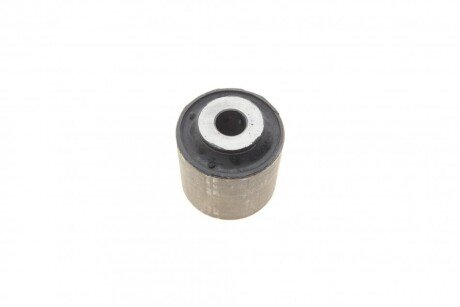 Сайлентблок переднего рычага meyle 35146100000