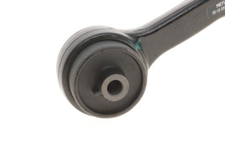 Сайлентблок переднего рычага meyle 35160500054