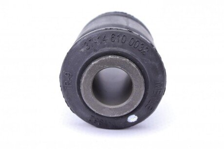 Сайлентблок переднего рычага meyle 37146100032