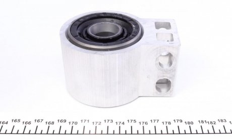 Сайлентблок переднего рычага meyle 6146100021