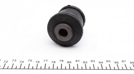 Сайлентблок переднего рычага meyle 7146100004