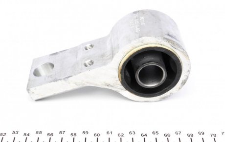 Сайлентблок переднього важеля meyle 7146100005