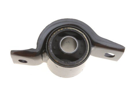 Сайлентблок переднего рычага meyle 7146100007