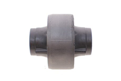 Сайлентблок важеля meyle 30146100042