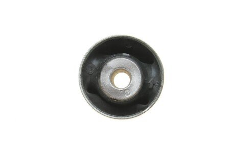 Сайлентблок (втулка) переднего амортизатора meyle 3146100014