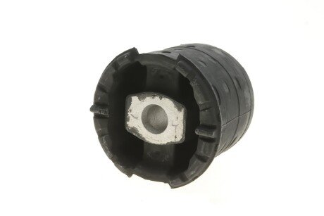 Сайлентблок задней балки, усиленное исполнение meyle 3003331105HD
