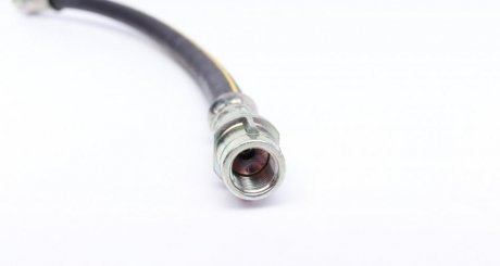 Шланг тормозной передний meyle 0145250005