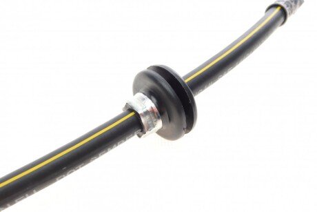 Шланг тормозной передний meyle 0145250019