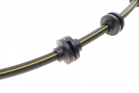 Шланг тормозной передний meyle 3145250017