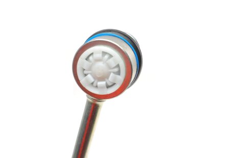 Стійка (тяга) стабілізатора передня meyle 28160600001