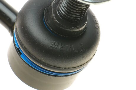 Стойка (тяга) стабилизатора передняя meyle 32160600032HD