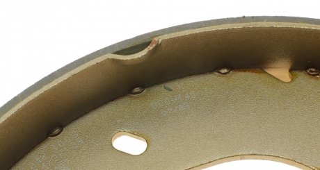 Колодки ручного (стоячого) гальма meyle 7140421003