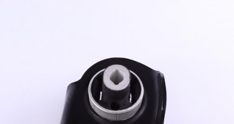 Важіль передньої підвіски meyle 16160500075