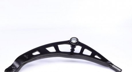 Важіль передньої підвіски meyle 3160500093