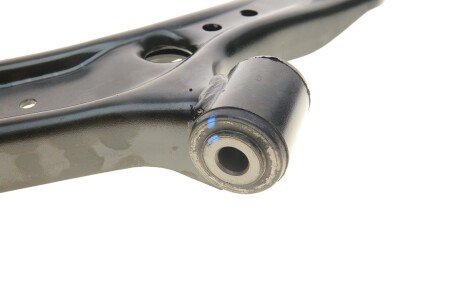 Важіль підвіски передній meyle 33160500006