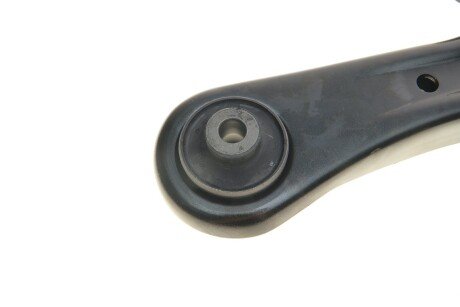 Важіль підвіски передній meyle 33160500006