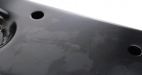 Важіль підвіски передній meyle 6160500020