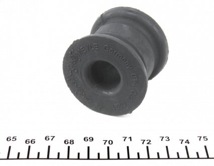 Втулка (резинка) переднего стабилизатора meyle 0140320121