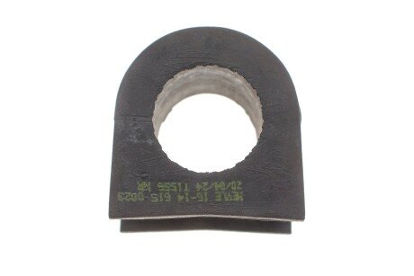 Втулка (резинка) переднего стабилизатора meyle 16146150023