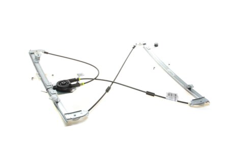 Склопідіймач miraglio 301549 на Пежо Партнер