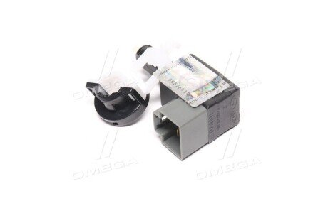Датчик включения стоп-сигнала mobis 938103S000