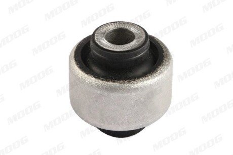Сайлентблок moog CISB16896