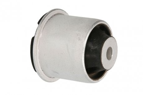 Сайлентблок переднего рычага moog MESB3714