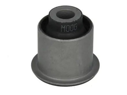 Сайлентблок переднього важеля Moog NISB8454