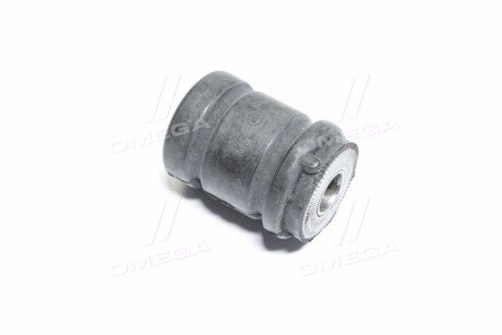 Сайлентблок переднего рычага moog OPSB1375
