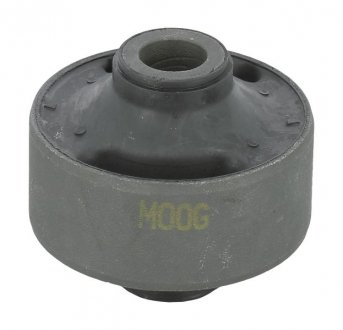 Сайлентблок переднего рычага moog PE-SB-7430