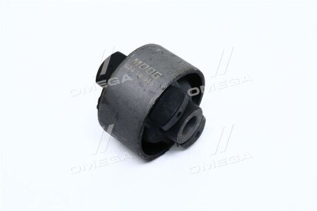 Сайлентблок переднего рычага moog RESB4713