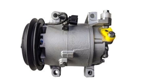 Компресор кондиціонера NISSAN PRIMERA (WP12) 02-,PRIMERA (P12) 02-,ALMERA TINO (V10) 00-06,ALMERA II (N16) 00-06 msg EA05045010 на Ниссан Almera Tino