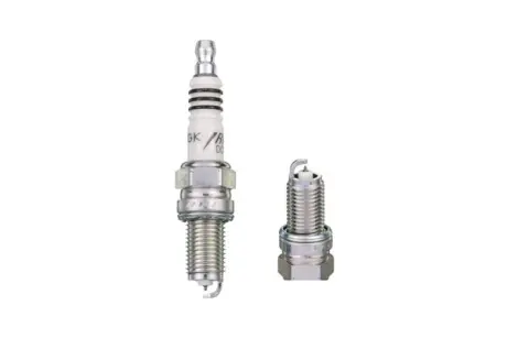 Свеча зажигания иридиевая NGK 8196