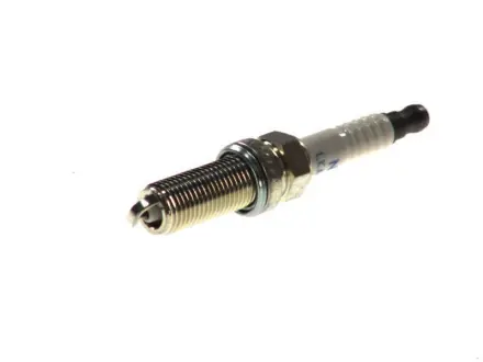 Свеча зажигания иридиевая NGK 6706