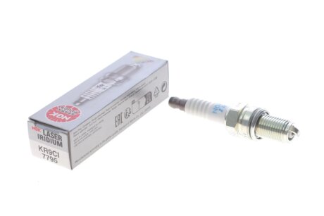 Іридієва свічка запалювання ngk 7795