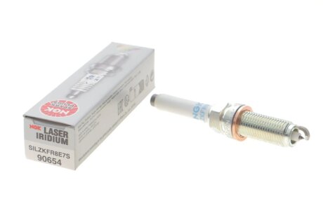 Іридієва свічка запалювання ngk 90654