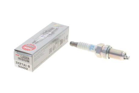 Свеча зажигания иридиевая ngk 92402