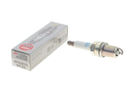 Іридієва свічка запалювання ngk 94123