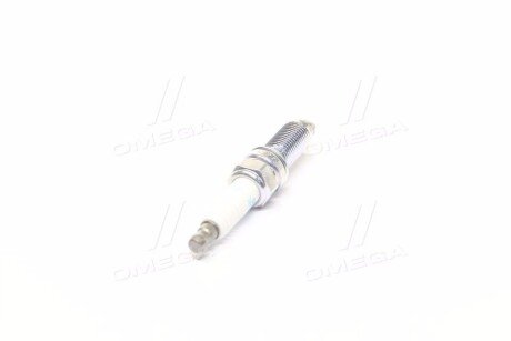 Свеча зажигания иридиевая ngk DILKR6D11G