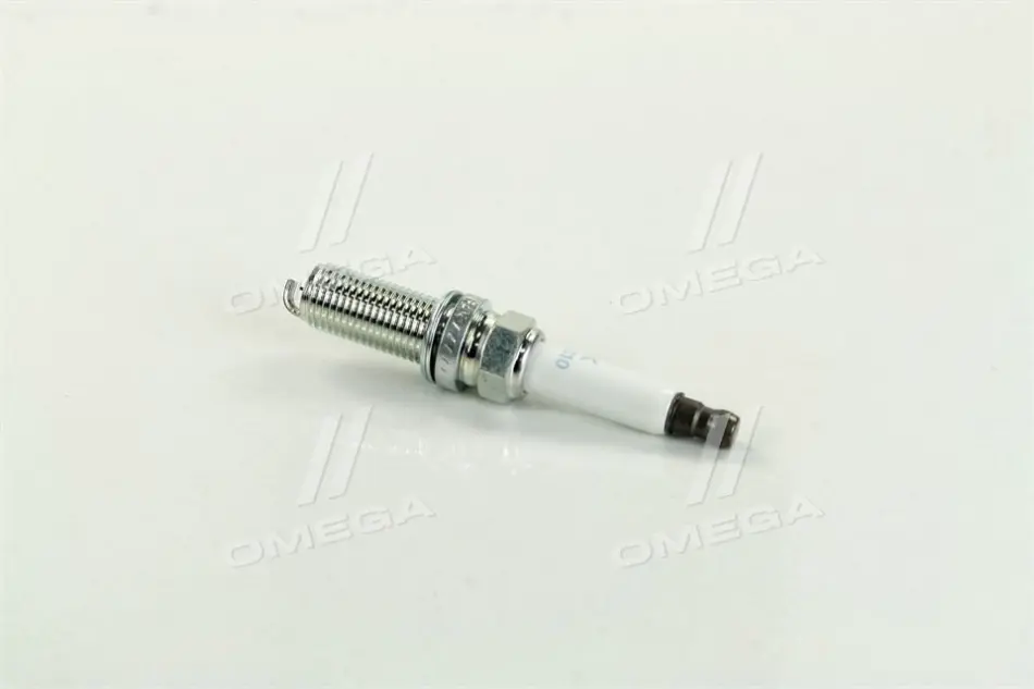 Свеча зажигания иридиевая NGK ILKAR7C10
