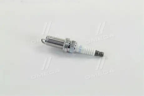 Свеча зажигания иридиевая NGK SILFR6A