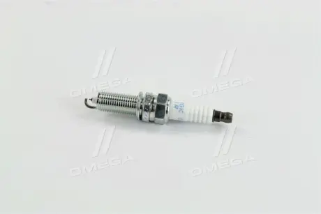 Свеча зажигания иридиевая NGK SILZKR6B10E