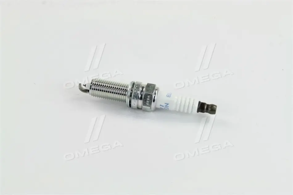 Свеча зажигания иридиевая NGK SILZKR7B11