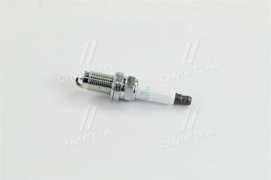 Свеча зажигания иридиевая NGK SIZFR6B8EG