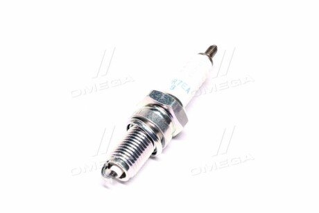 Свеча зажигания ngk DPR7EA9